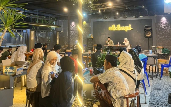 Seminar Intelektual plus Bukber Akbar ala Formasa Bahas Arah Gerakan Mahasiswa Sampang