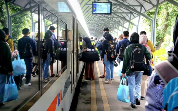 Update Angkutan Lebaran KAI Daop 8 Surabaya! 47 Ribu Penumpang Diproyeksikan Bepergian Hari Ini