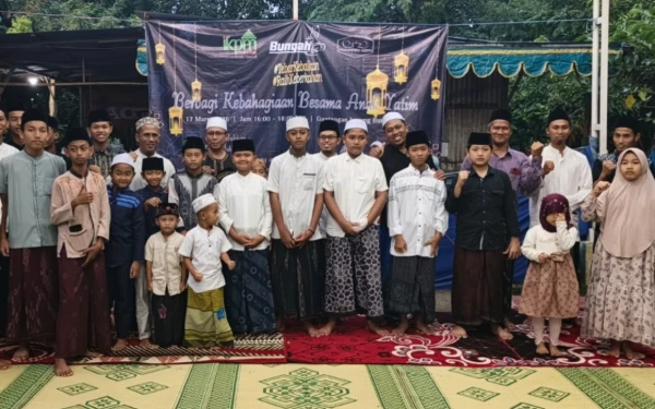 Gantangan Kicaumania Bungah BC Rutin Gelar Buka Puasa Bersama Sekaligus Santuni Anak Yatim Piatu Di Gresik