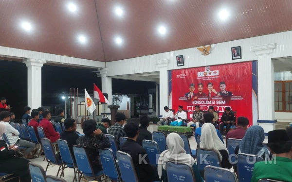 Tegaskan Dukungan untuk Mahasiswa, Mahfud Dampingi BEM Se-Madura Konsolidasi di Sampang