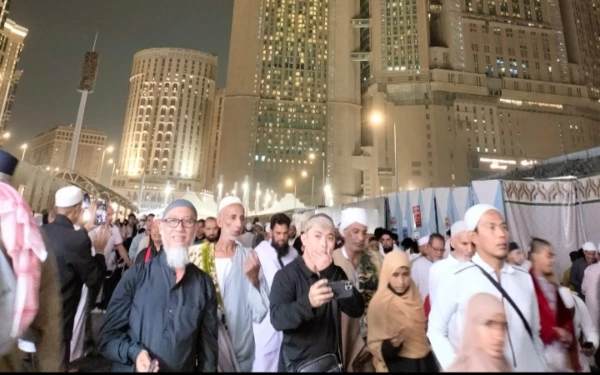 Berlebaran di Makkah, Dokter Utomo Ucapkan Mohon Maaf Lahir Batin untuk Warga Sumenep