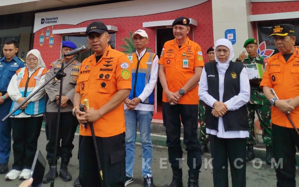 Kepala Basarnas dan Gubernur Jatim Tinjau Pelabuhan Tanjung Perak, Pramuka Surabaya Ikut Amankan Arus Mudik Lebaran 2026