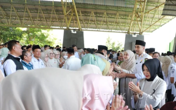 Renie Rahayu Fauzi Soroti Hal Baru di Halal Bihalal Pemkab Bandung, Bupati dan Forkopimda Turun Sapa Salam ASN