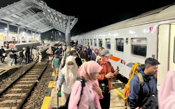 Puncak Arus Balik Lebaran 2026 di Daop 9 Jember Tembus 13 Ribu Penumpang per Hari