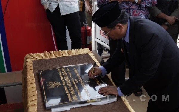 Bupati Aceh Singkil Resmikan SPBU Kompak 3T di Desa Biskang