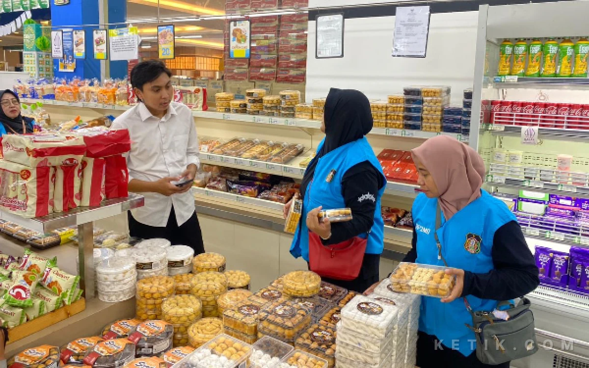 Kapolres Blitar Kota Ungkap Temuan Label Kedaluwarsa Ganda di Supermarket, Tim Gabungan Lakukan Pengawasan Ketat