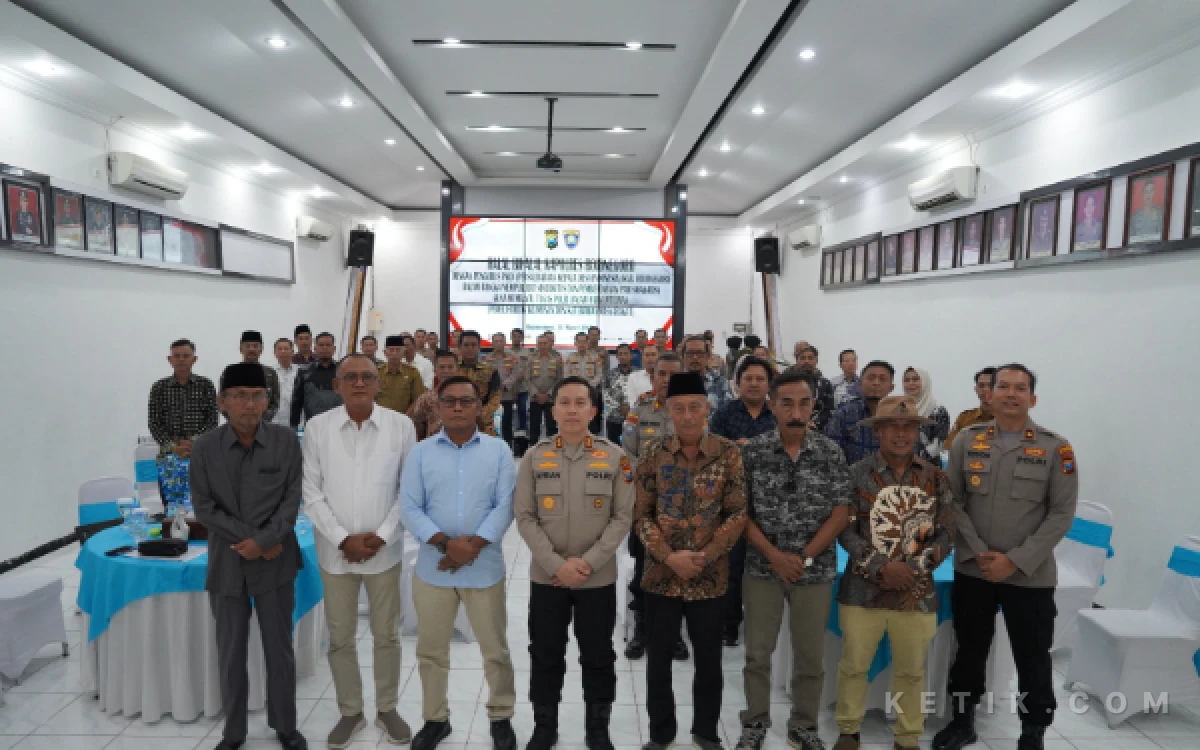 Thumbnail Berita - Kapolres Bojonegoro Ajak Kepala Desa Perkuat Sinergi Jaga Kamtibmas