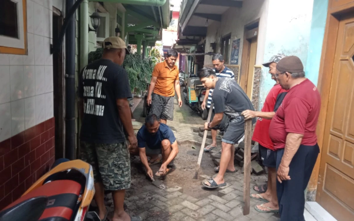 Thumbnail Berita - Dari Kelurahan Lowokwaru untuk HUT ke-112 Kota Malang, Warga Ikut Hadir Cari Solusi Banjir