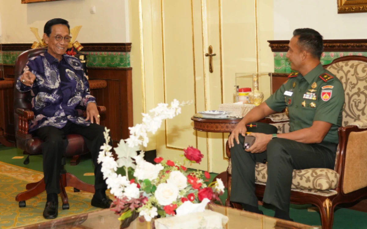 Sowan ke Sri Sultan HB X, Danrem 072/Pamungkas Bicara Ketahanan Nasional dan Budaya Yogyakarta