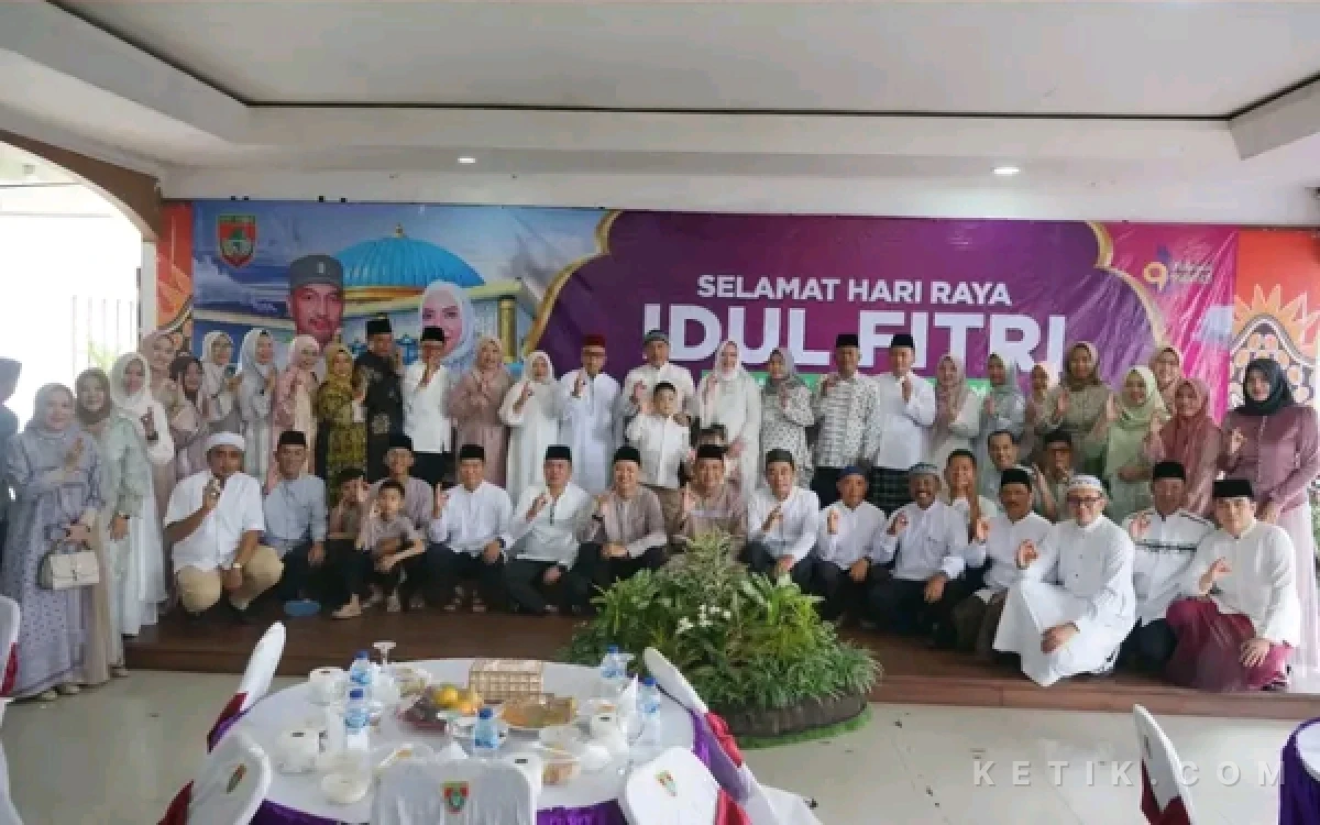 Thumbnail Berita - Bupati Musi Rawas Gelar Salat Id dan Open House, Pererat Silaturahmi dengan Warga