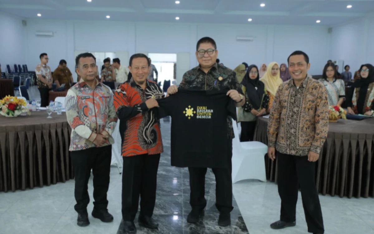 Pemkab Asahan Gelar Seminar ASN Tingkatkan Kemahiran Berbahasa Indonesia