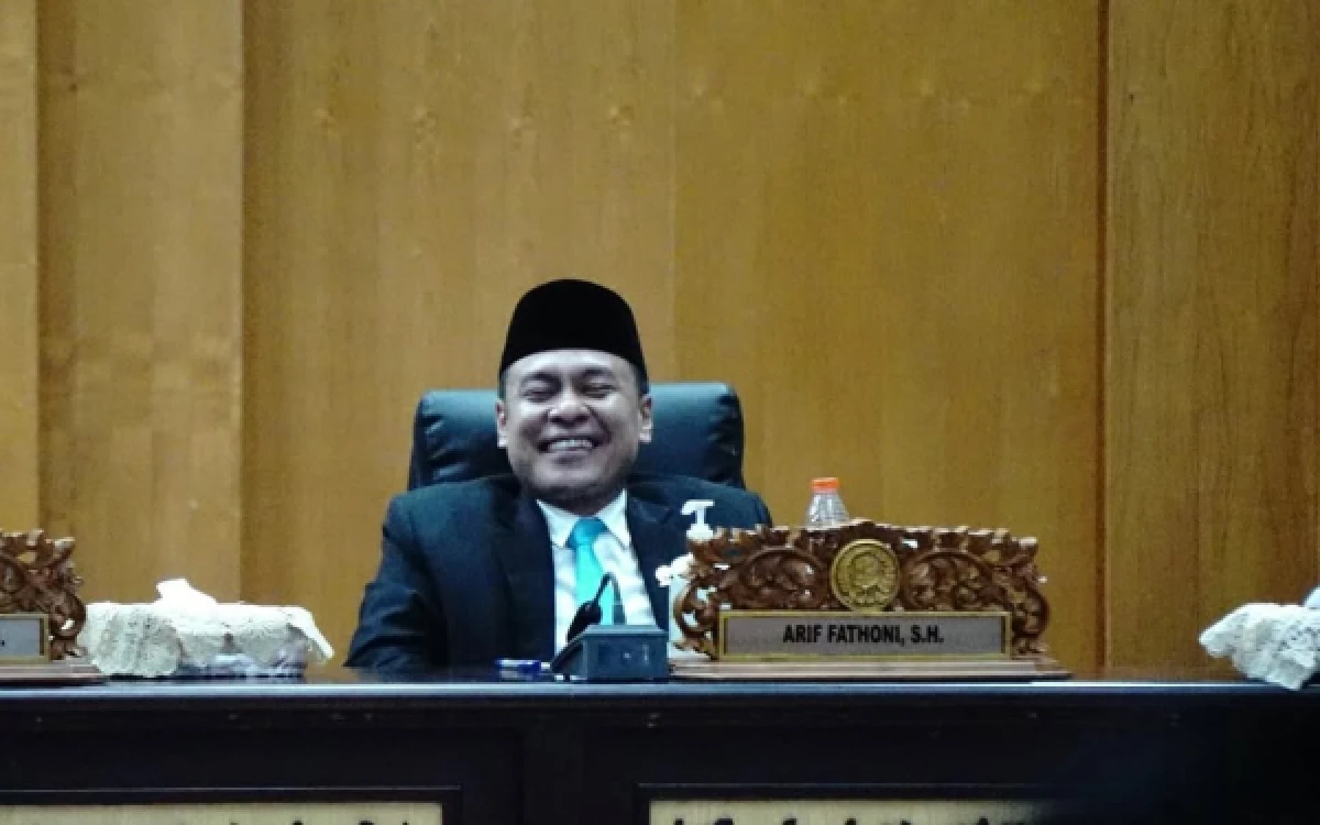 DPRD Surabaya Sarankan Tutup Titik Parkir Tak Berlakukan Sistem Digitalisasi
