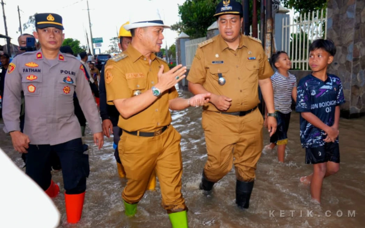 Respons Cepat Bupati Bandung, Pastikan Warga Terdampak Banjir dan Puting Beliung Segera Dibantu