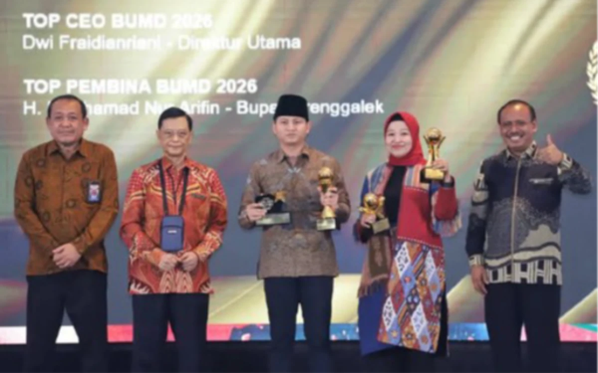 Trenggalek Raih Double Winner TOP BUMD 2026