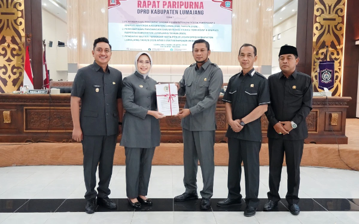 Agar Tak Tumpang Tindih, Bupati Lumajang Minta Penyusunan Raperda Dilakukan Hati-hati
