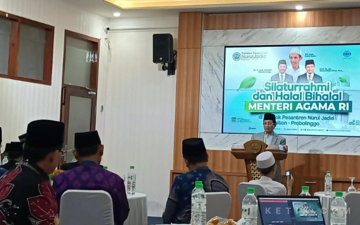 Kunjungi Ponpes Nurul Jadid, Menteri Agama Dorong Pesantren Bangkitkan Semangat Baitul Hikmah