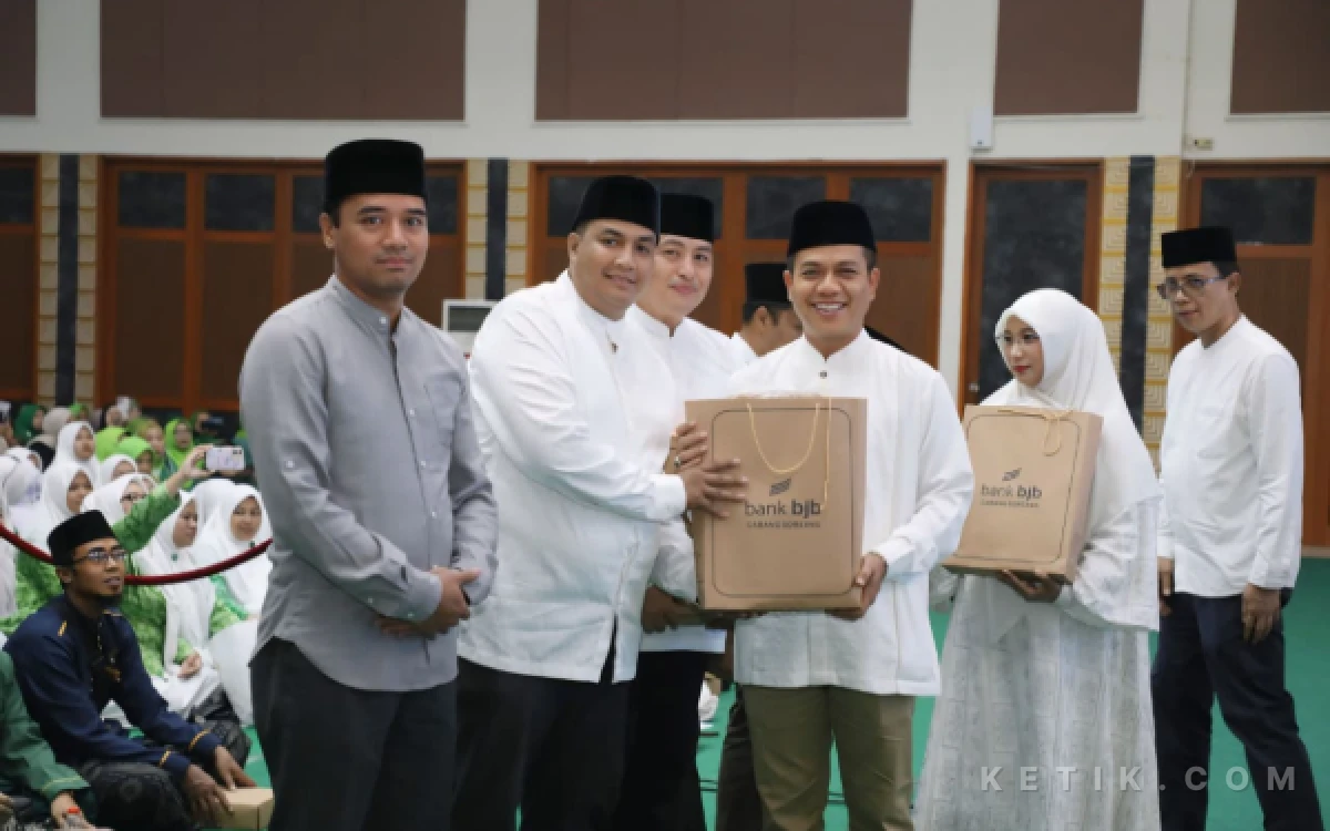 Kado Hari Jadi ke-385 untuk ASN dari Bupati Bandung: ASN Bukan Superman, Tapi Supertim