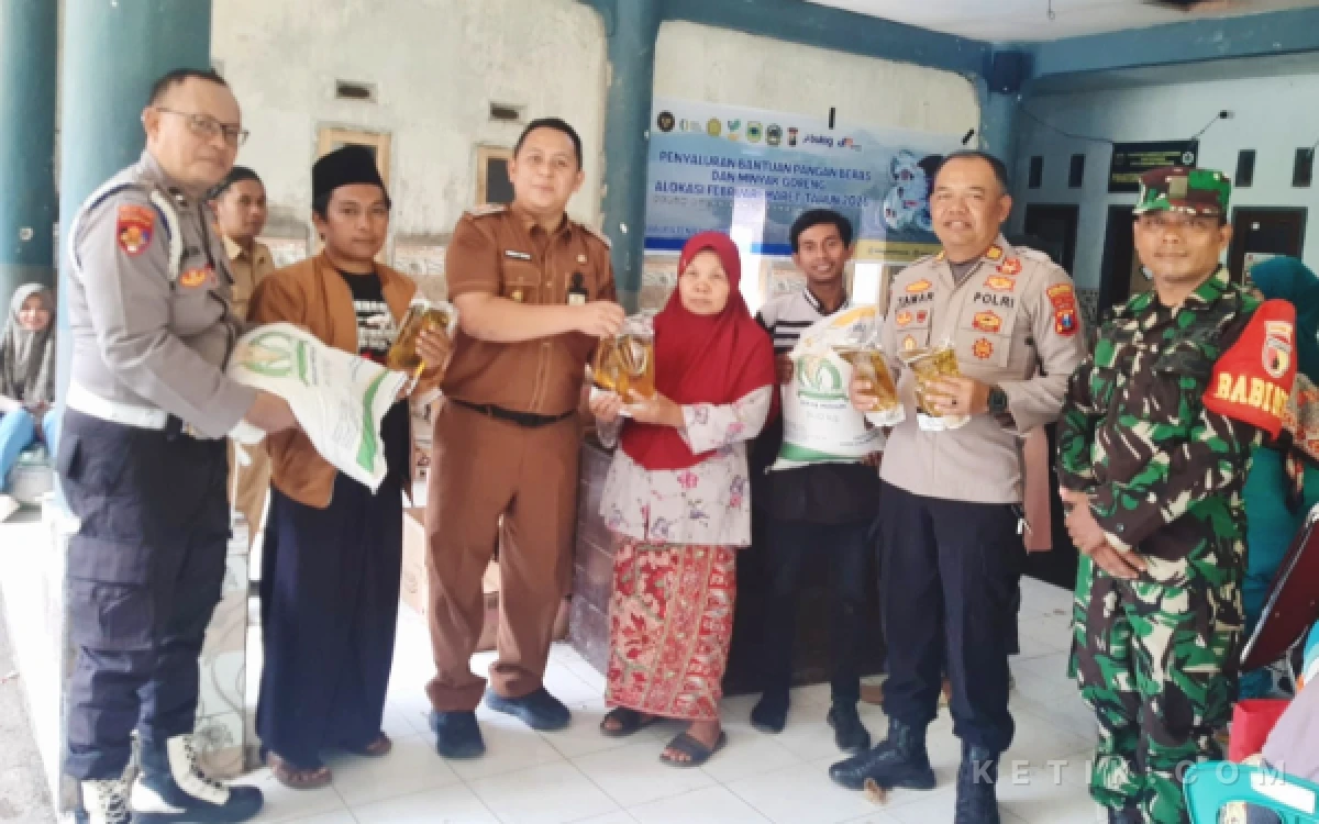 Diawasi Ketat Aparat, 5.824 Warga Curahdami Akhirnya Terima Bantuan Beras dan Minyak
