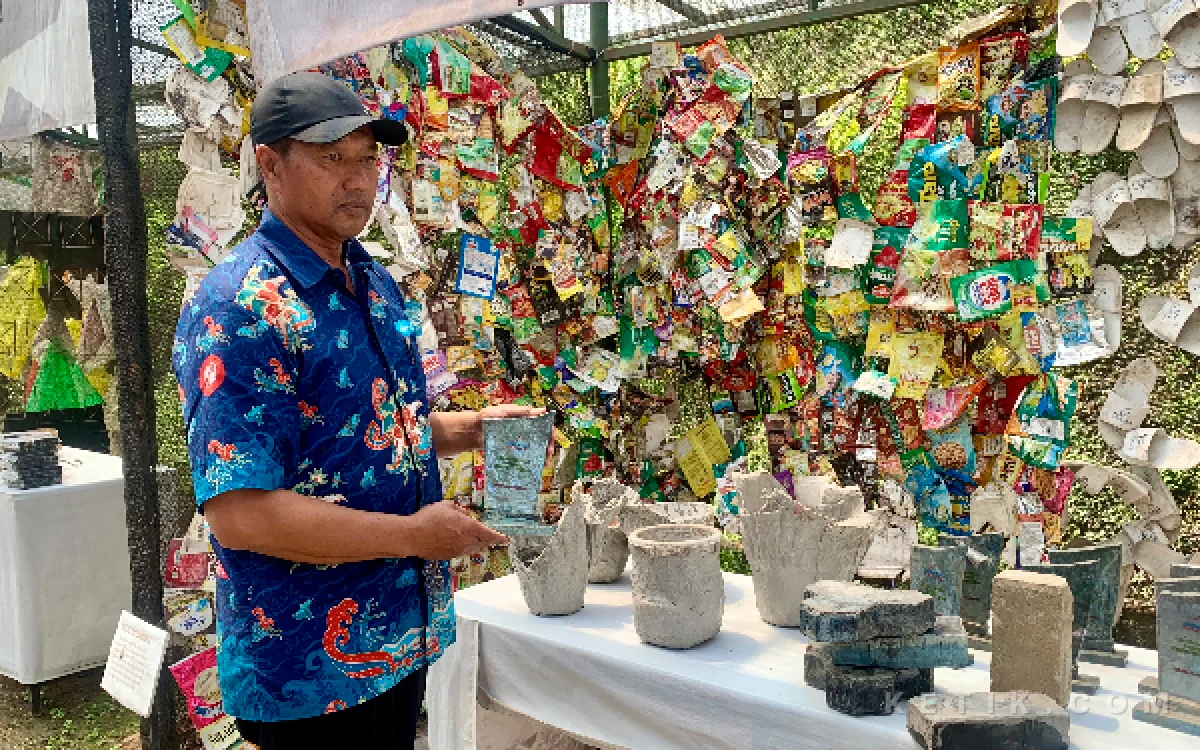 Thumbnail Selecta Kota Batu Terapkan Zero Waste,  Sampah Diolah Jadi Pupuk dan Kerajinan