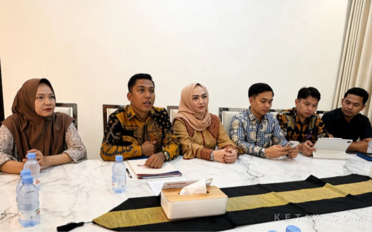 Thumbnail Rumah Sirih Palembang Bantah Isu Video Viral, Kuasa Hukum: Datang dan Buktikan Langsung