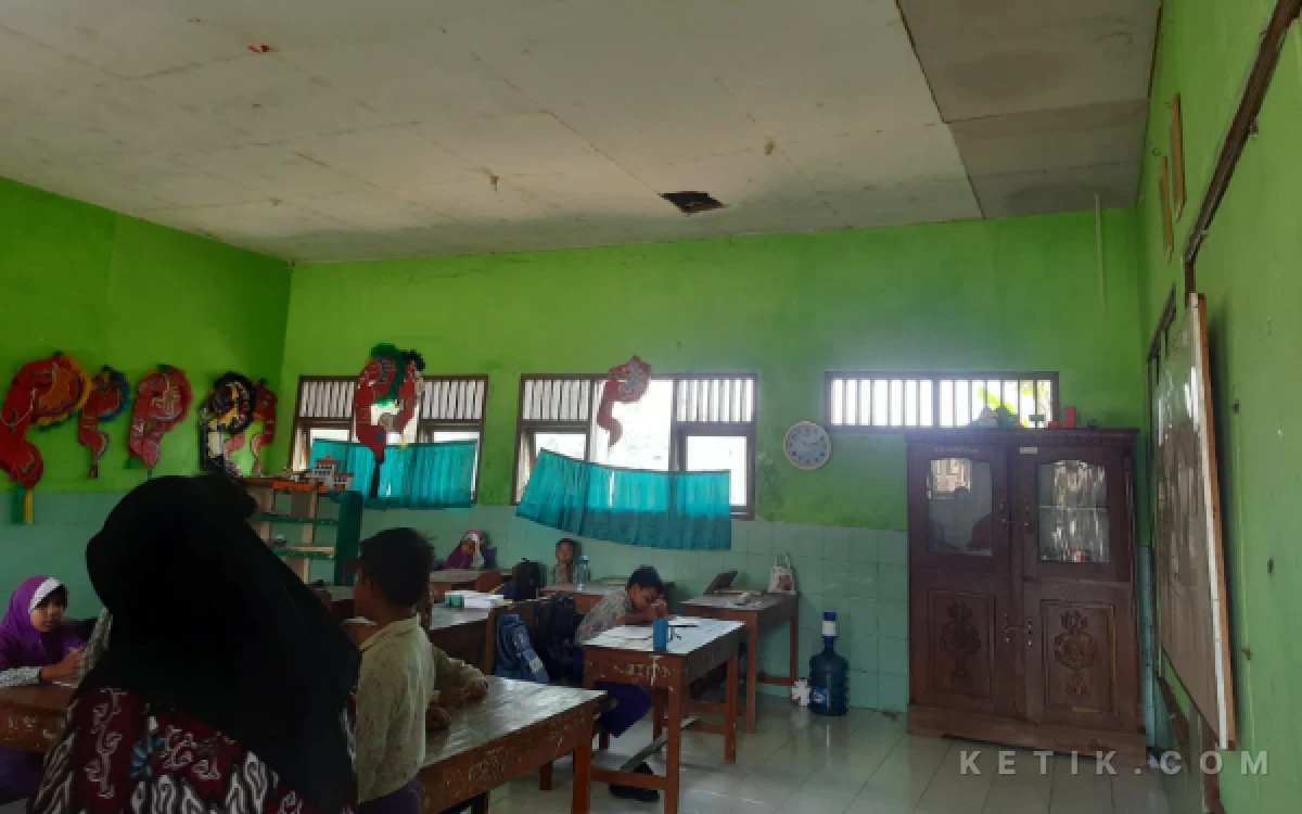 Thumbnail Berita - Sekolah Rusak Jombang Masih Jadi PR, SDN Kedawong Terancam Tak Dapat Rehab