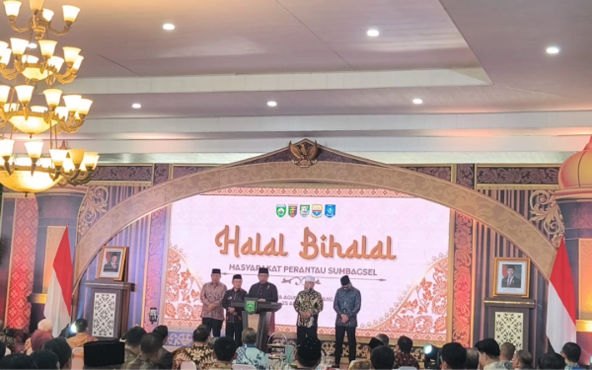Thumbnail Berita - Empat Menteri dan Tokoh Nasional Hadir, Halalbihalal Sumbagsel di Griya Agung Meriah