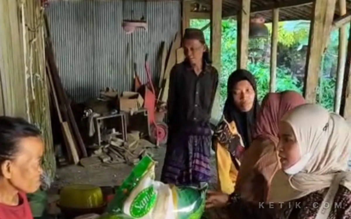 Thumbnail Berita - Gotong Royong Hidup, Pemdes dan BPD Baturasang Santuni Warga Kurang Mampu