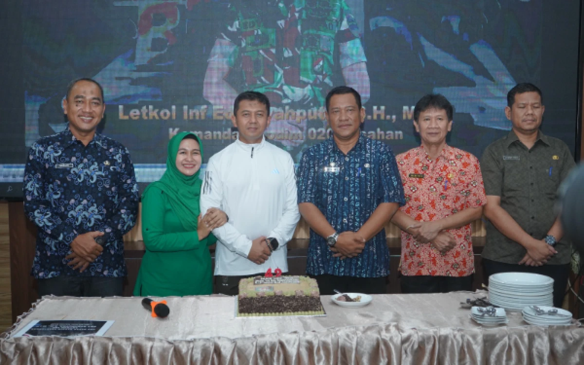 Thumbnail Berita - Forkopimda Asahan Hadir Pererat Silaturahmi dan Kebersamaan di Makodim 0208/AS