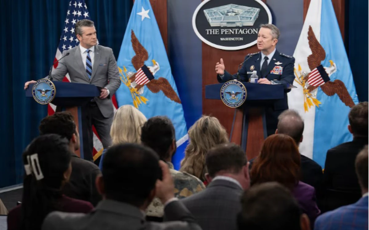 Thumbnail Berita - AS Perluas Blokade Iran hingga Samudra Global, Puluhan Kapal Dipaksa Putar Balik