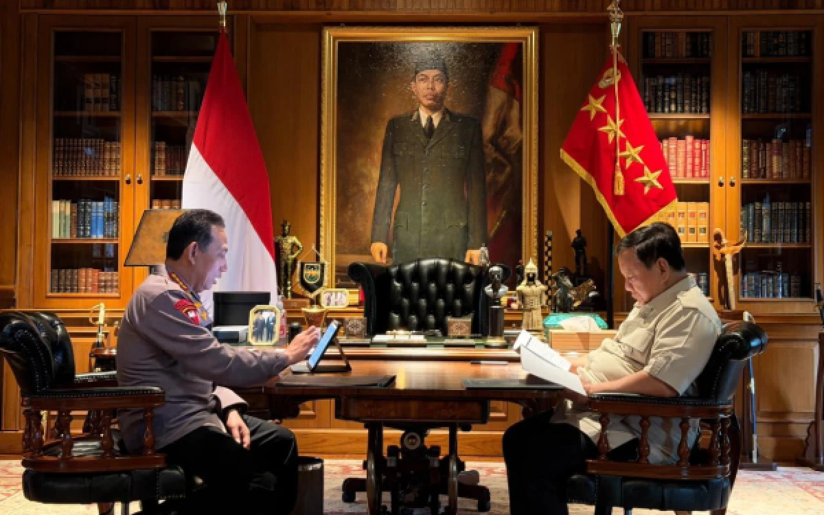 Prabowo Panggil Kapolri ke Hambalang, Bahas Apa ?