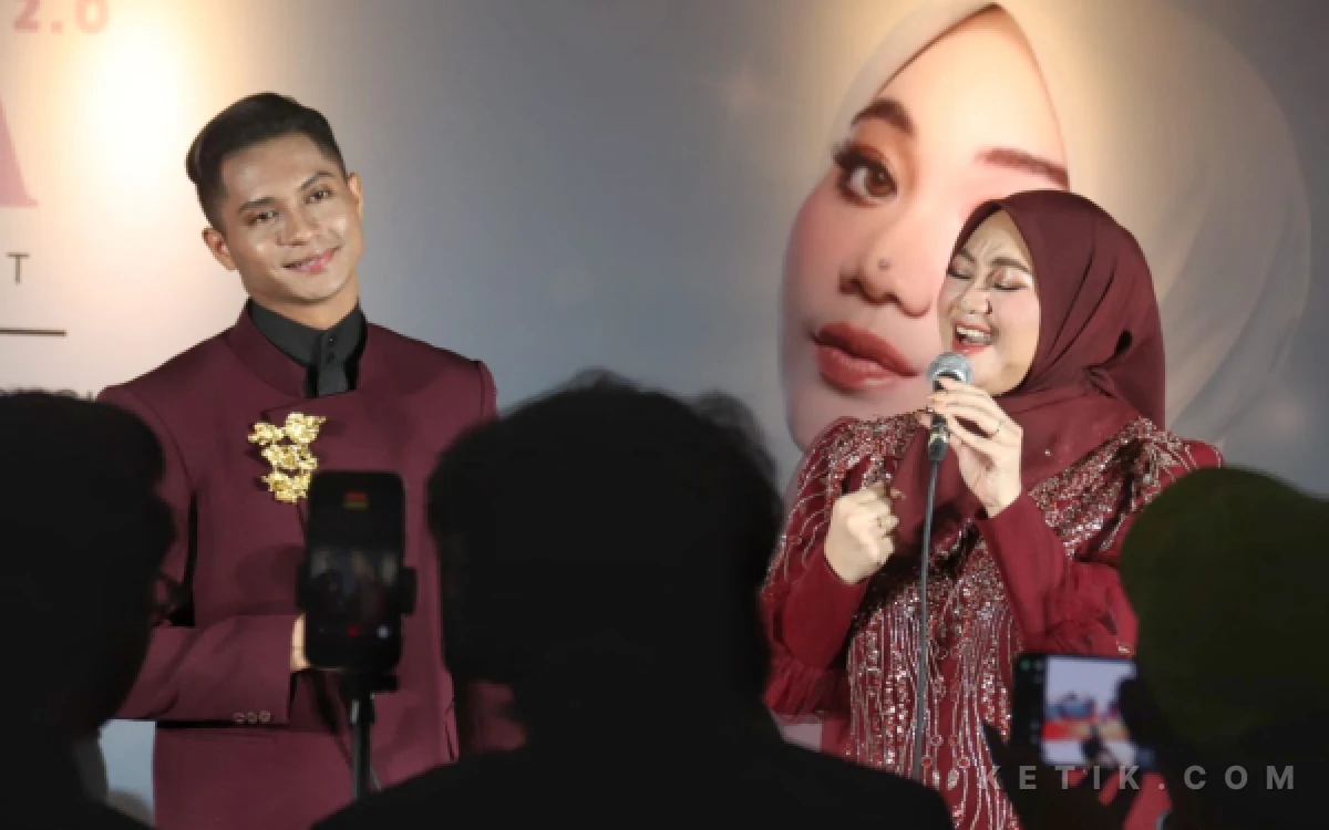 Thumbnail Berita - Fadhilah Intan Gelar Konser di Surabaya, Gandeng Musisi Malaysia Bawakan Lagu Hits