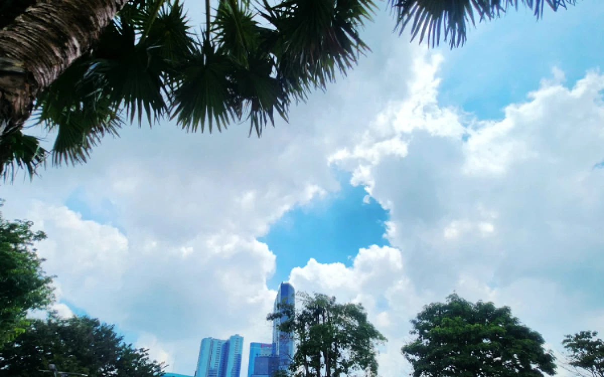 Thumbnail Berita - Prakiraan Cuaca Hari Ini 27 April 2026: Jakarta Berawan dan Bandar Aceh Cerah Berawan