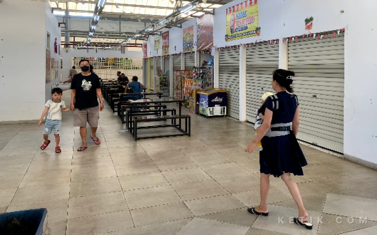 Thumbnail Berita - Bukan Cuma Kios! Pedagang Bongkar Kejanggalan Retribusi dan Token Listrik di Pasar Among Tani Kota Batu