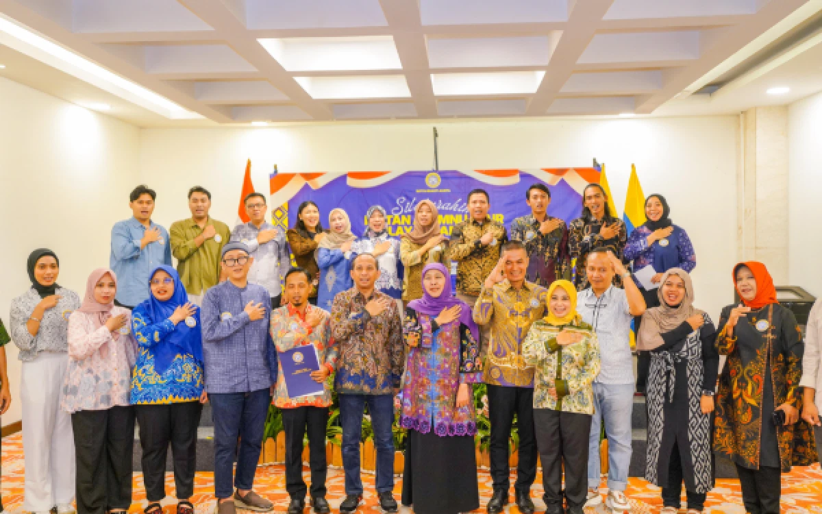 Thumbnail Berita - Gubernur Khofifah Tegaskan Peran Strategis IKA UNAIR Lampung dalam Penguatan SDGs dan Kontribusi Nyata bagi Masyarakat