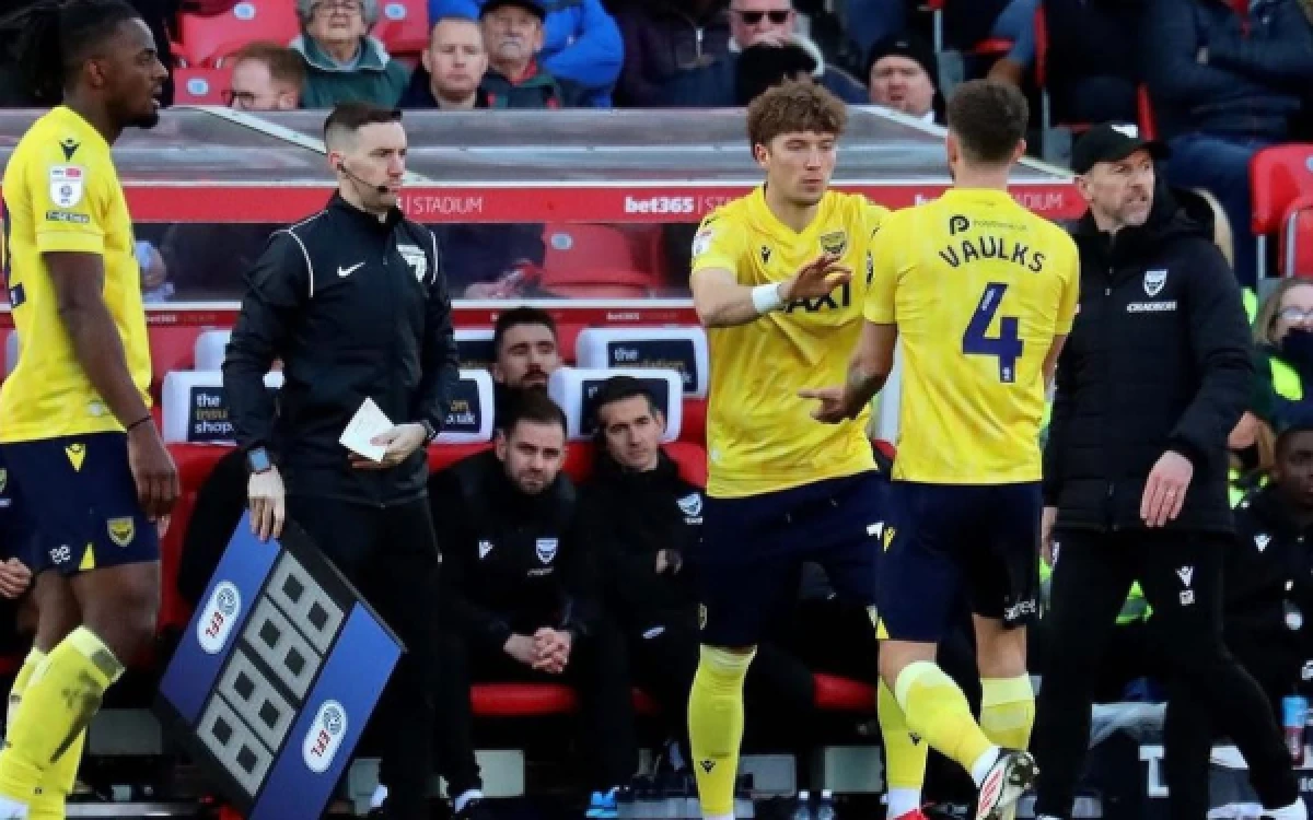 Thumbnail Berita - Klub Milik Erick Thohir OxfordUnited Turun Kasta, Bagaimana Nasib Ole Romeny dan Marselino?