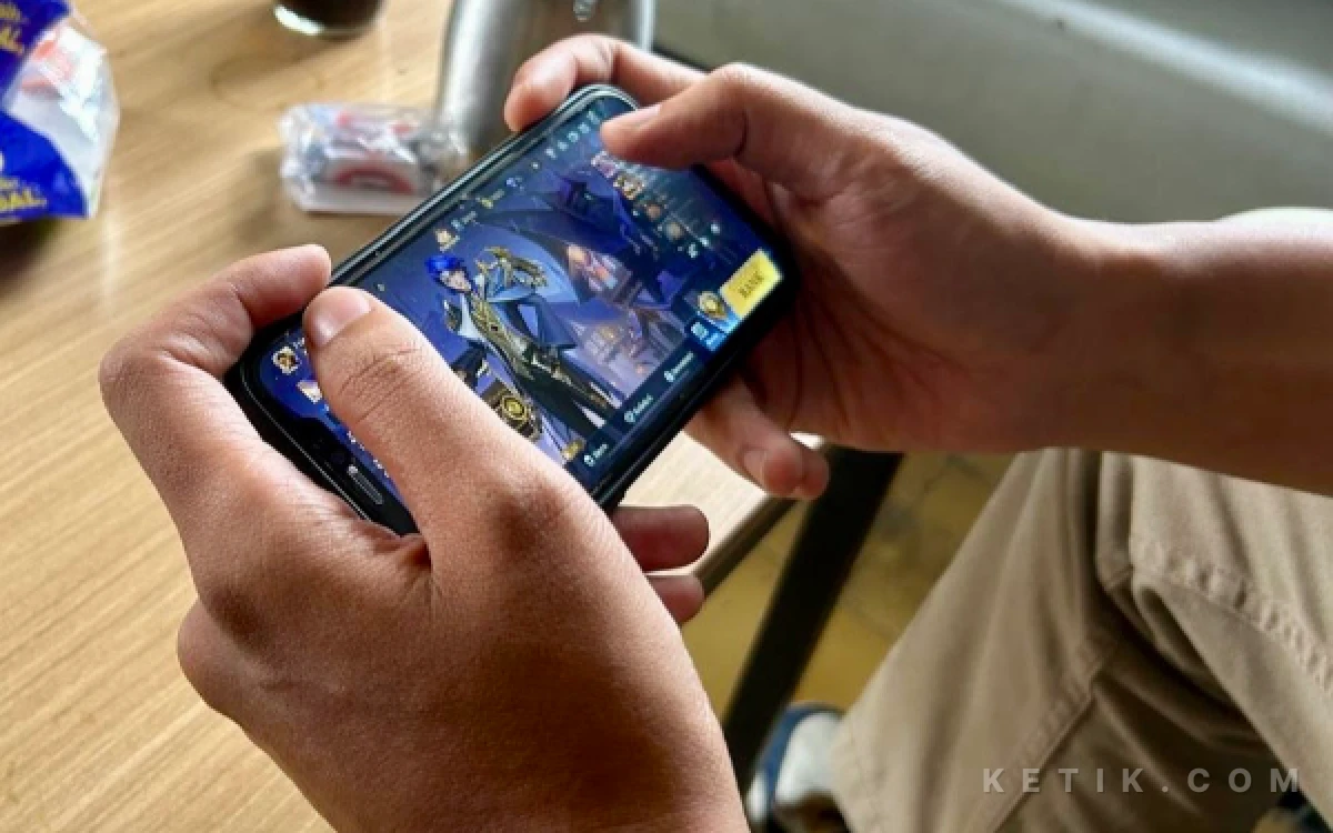 Thumbnail Berita - 261 Anak di Kota Batu Kecanduan Gadget, Kenali Dampak dan Bahayanya