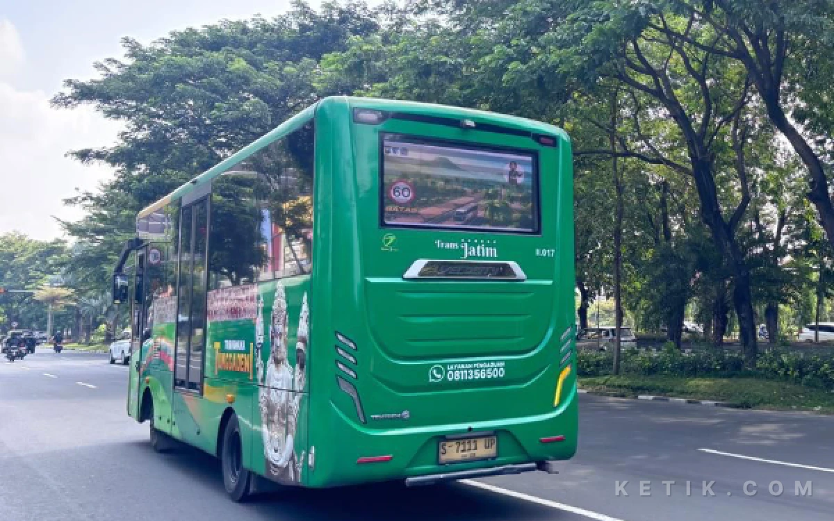 Thumbnail Berita - Tak Sekadar Naik Turun Bus! Awalnya Saling Diam, Lalu Jadi Teman Perjalanan