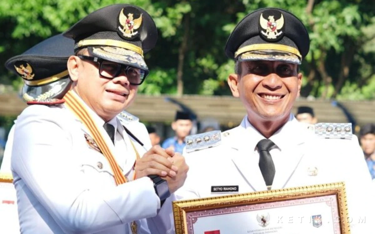 Thumbnail Berita - Bojonegoro Raih Kinerja Tinggi EPPD 2025, Bupati Setyo Wahono: Hasil Kerja Kolektif