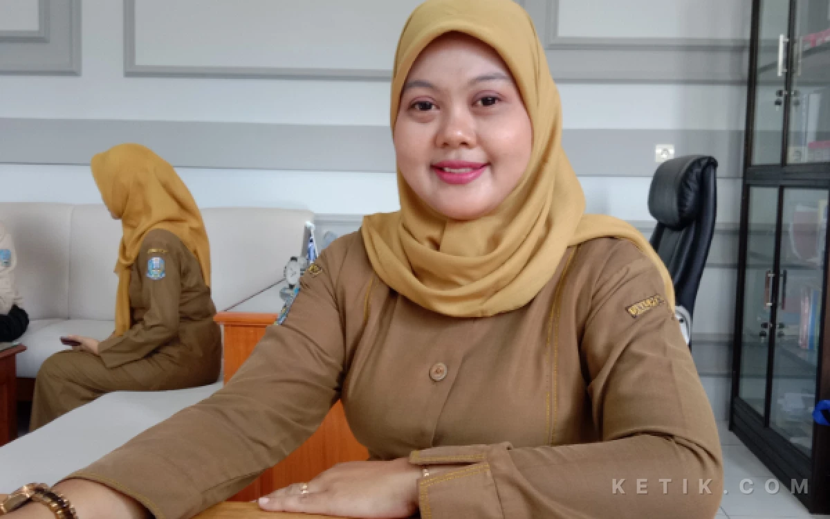 Thumbnail Berita - SMK Negeri 2 Raih Dua Juara Fashion Show Pesona Batik Trenggalek 2026