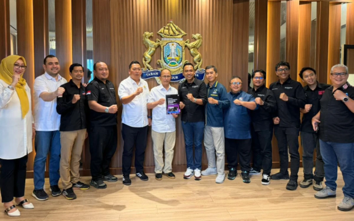 Thumbnail Berita - Efisiensi Anggaran Picu Krisis Industri Even Jatim, Omzet Turun 65 Persen dan Ancam Keberlangsungan Usaha