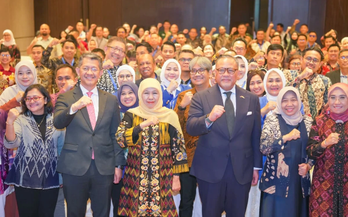 Thumbnail Berita - Tertinggi Sepajang Sejarah! Transaksi Misi Dagang Jatim-Malaysia Rp15,25 Triliun, Gubernur Khofifah Optimis Terbangun Kolaborasi Ekonomi