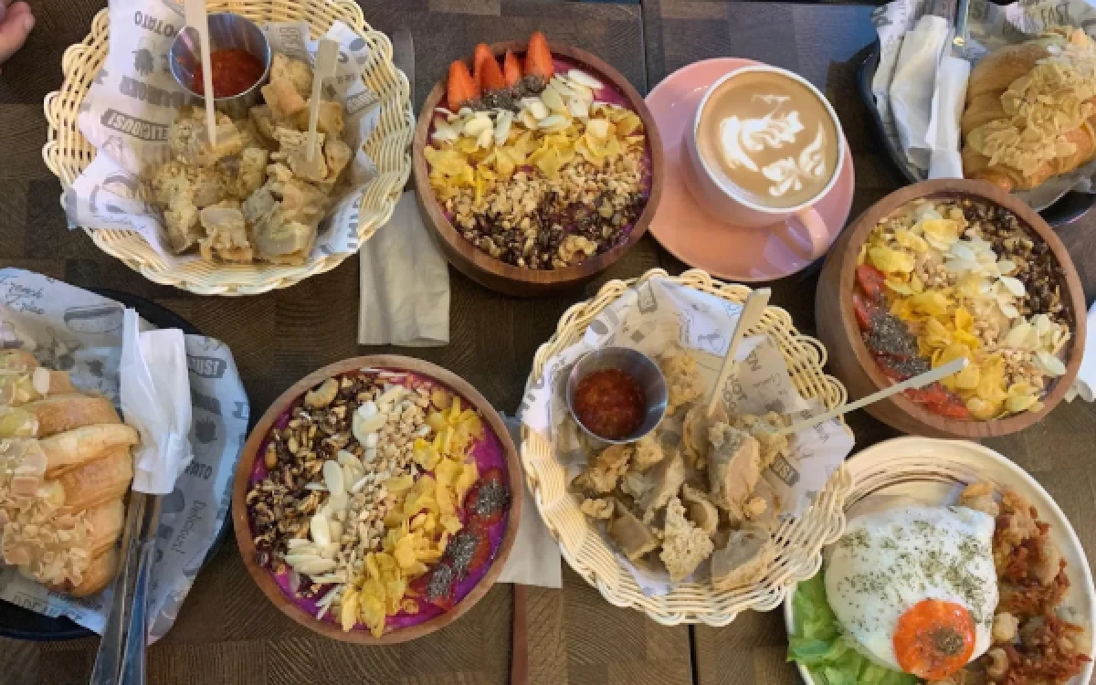 Thumbnail Berita - Lagi Hits di Kota Malang! Nongkrong Sehat di One Hundred Eleven, Minuman Tanpa Gula Bikin Nagih