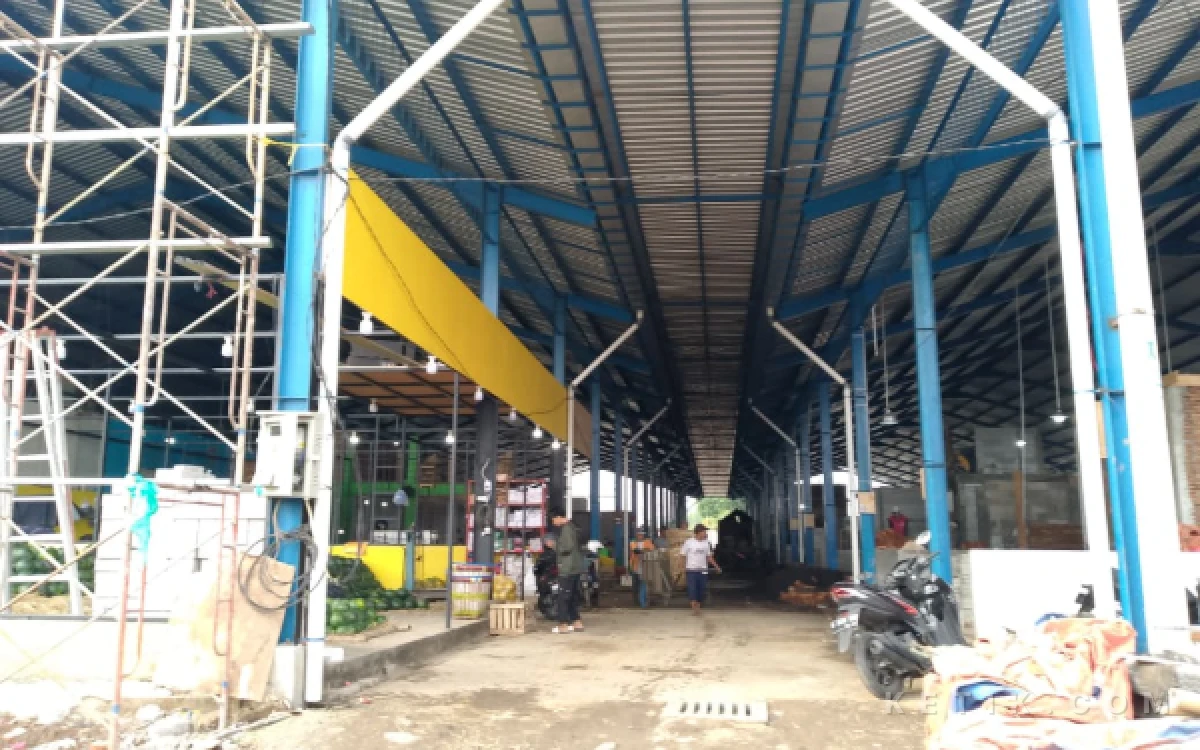 Thumbnail Berita - ‎Pindah Secara Mandiri, Pedagang Pasar Gadang Kota Malang Akui Tempat Relokasi Lebih Adem