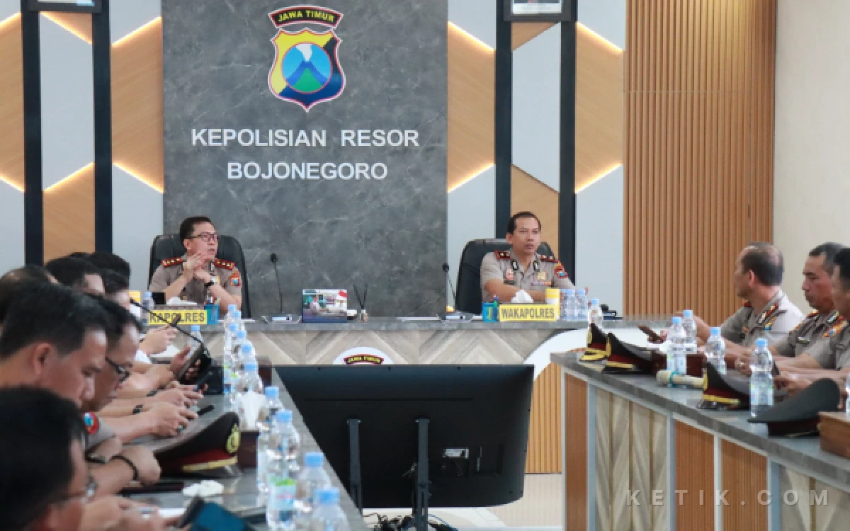 Thumbnail Berita - Kawal 1.745 Calon Haji, Polres Bojonegoro Siapkan Pengamanan Ketat dan Rekayasa Lalu Lintas