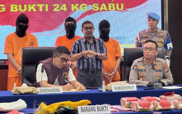Thumbnail Berita - Polda Sulteng Gagalkan Peredaran 24 Kg Sabu yang Dipasok dari Malaysia
