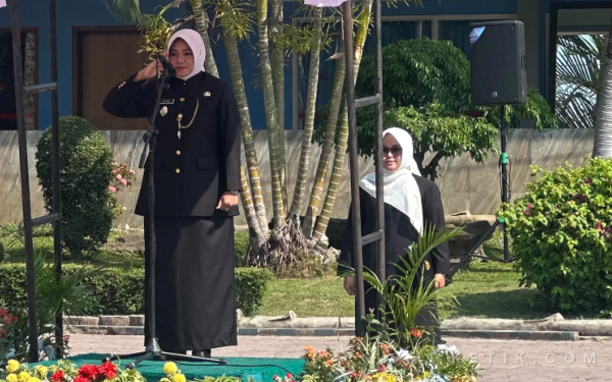 Thumbnail Berita - Ini Kata Wabup Situbondo Saat Pimpin Upacara HUT Ke-81 Provinsi Jawa Timur
