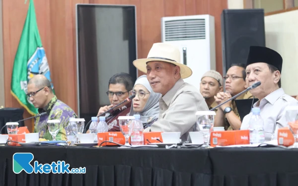 Thumbnail DPRD Jatim Apresiasi Kinerja Kwarda Jatim, dari Simulasi MBG hingga Indeks Kesalehan Sosial