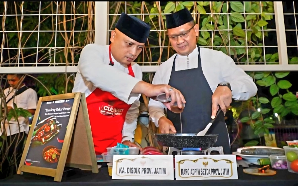 Bandeng Bakar Parape Sambal Dabu-Dabu! Duet Aries Agung-Pulung Borong Juara Lomba Memasak Antar OPD-BUMD Jatim