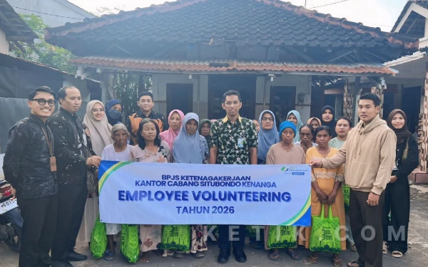 BPJS Ketenagakerjaan Situbondo Salurkan Sembako untuk Warga Kurang Mampu saat Ramadan