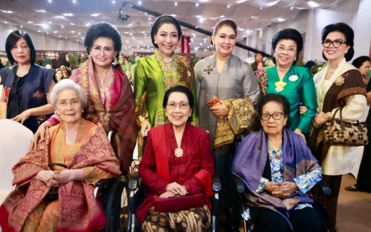 Thumbnail Berita - Pengurus dan Anggota KOWANI Tegaskan Nanny Hadi Tjahjanto Ketua Umum yang Sah